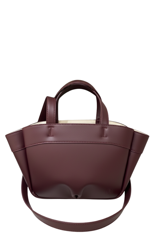 شنطة يد نسائية بتصميم عصري - جلد أصلي بلمسة مميزة - نبيتى