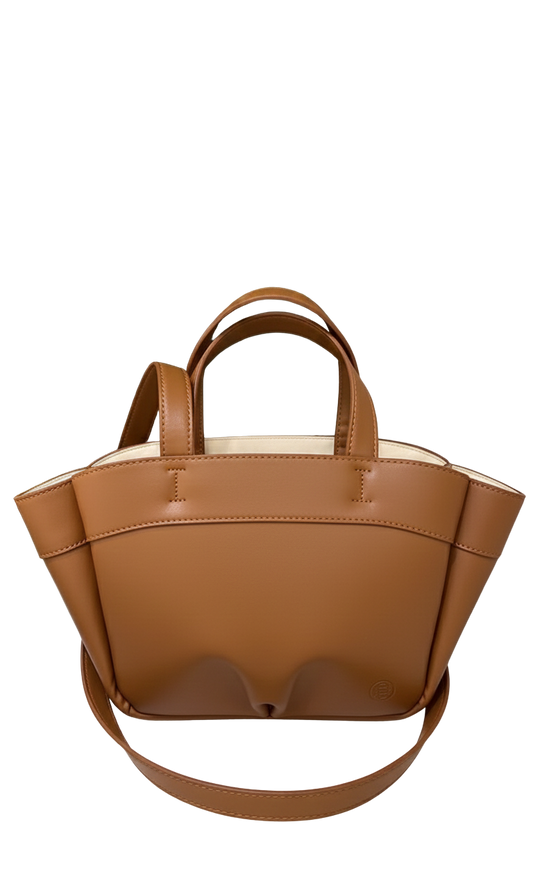 شنطة يد نسائية بتصميم عصري - جلد أصلي بلمسة مميزة - جملى