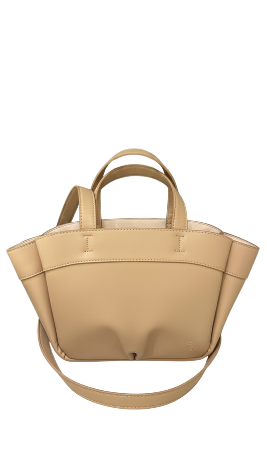 شنطة يد نسائية بتصميم عصري - جلد أصلي بلمسة مميزة - بيچ